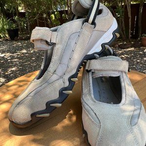 Mephisto Allrounder shoe - size 8 1/2